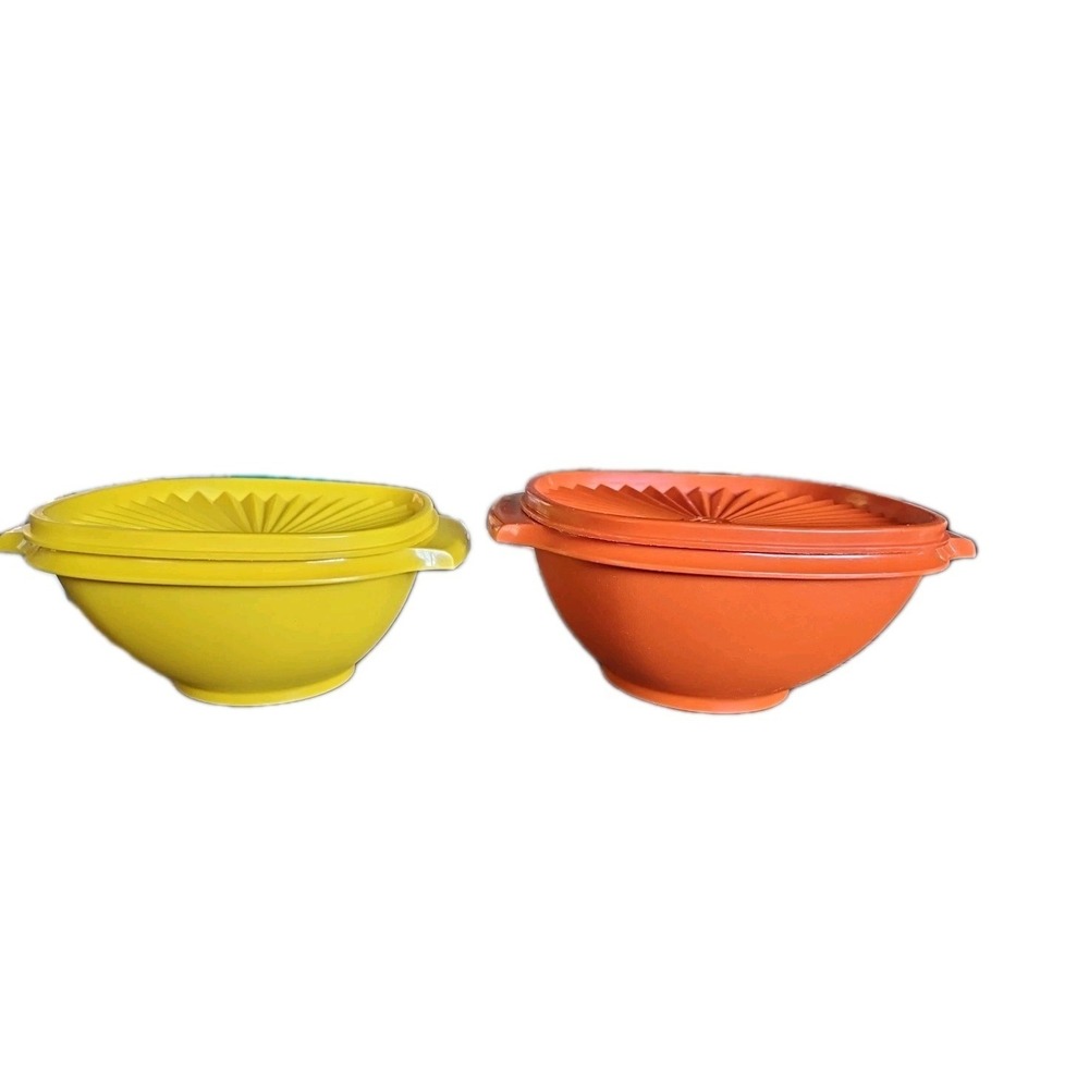 Vtg Set 2 Tupperware Storage Serving Bowls w/ Lids Harvest Gold Orange 838 & 836